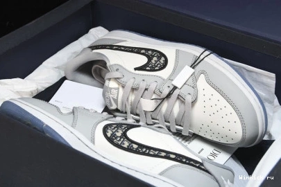 X LOW DR AIR 1 JORDAN 0915